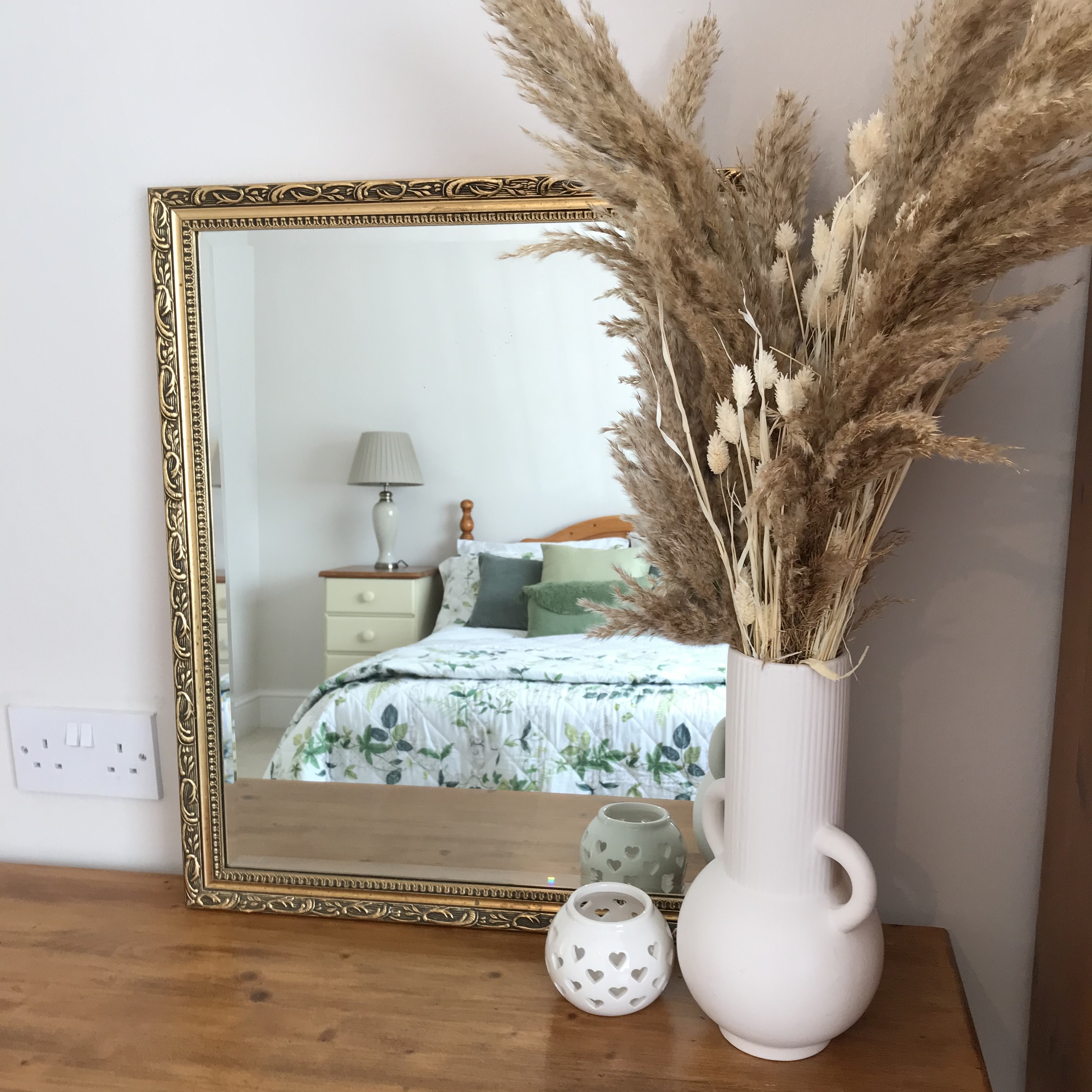 Interior Styling (For Sale), Chiswell Green Hertfordshire British